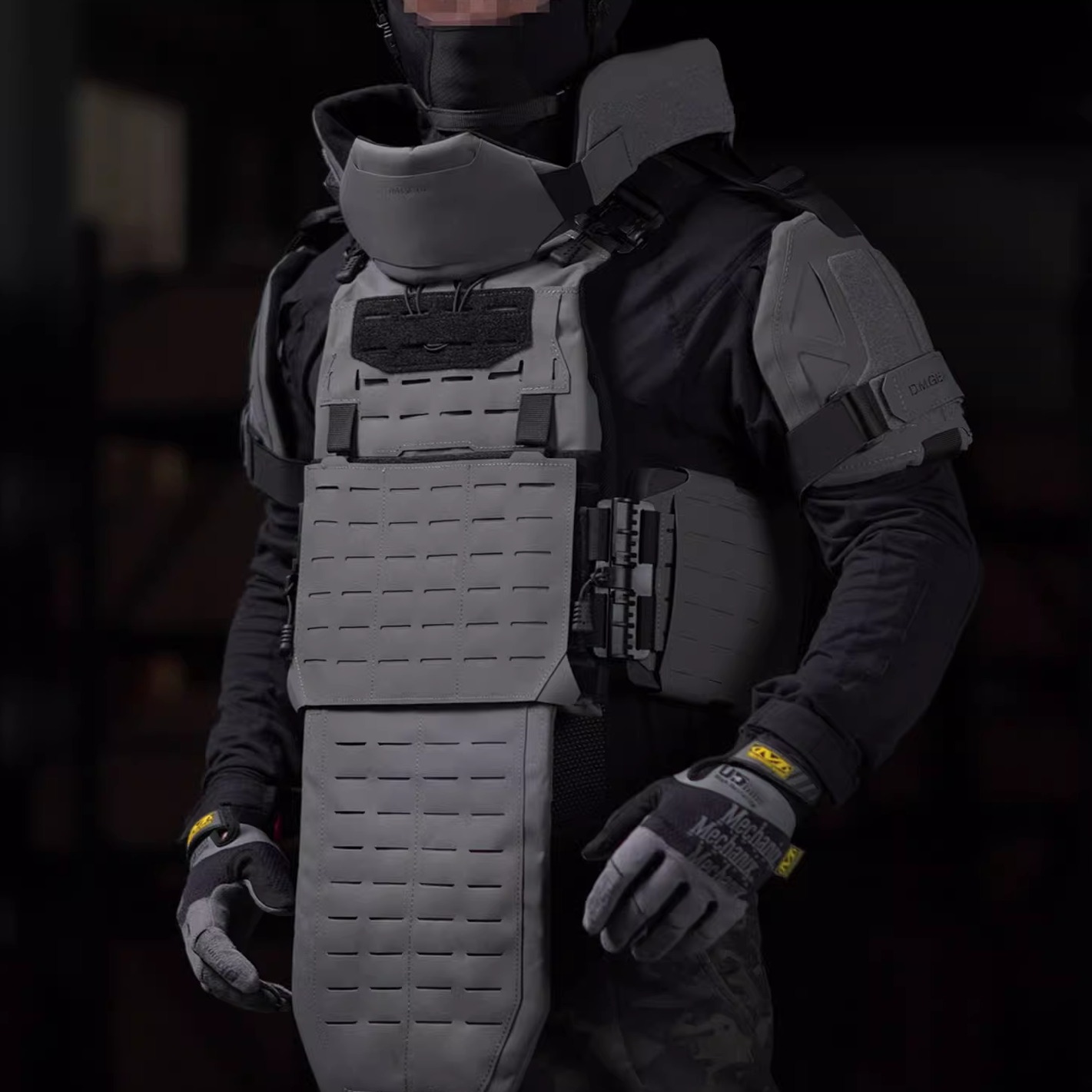 Heavy Armor Tactical Vests Set - огляд і ціна Heavy Equipment Armor